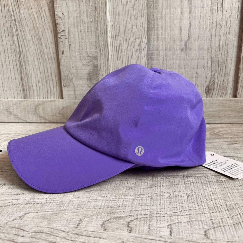 Lululemon Fast and Free Women's Run Hat - Light Electric
Indigo (purple)